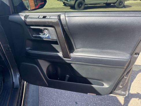 Used 2019 Toyota 4Runner Limited image 20