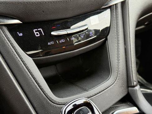 Used 2022 Cadillac XT5 Premium Luxury w/ LPO, Floor Liner Package image 19