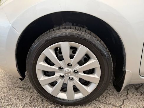 Used 2016 Nissan Leaf S w/ Charger Package FWD image 11