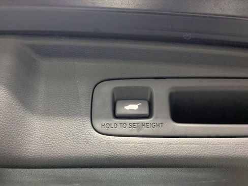 Used 2025 Honda CR-V EX-L image 28