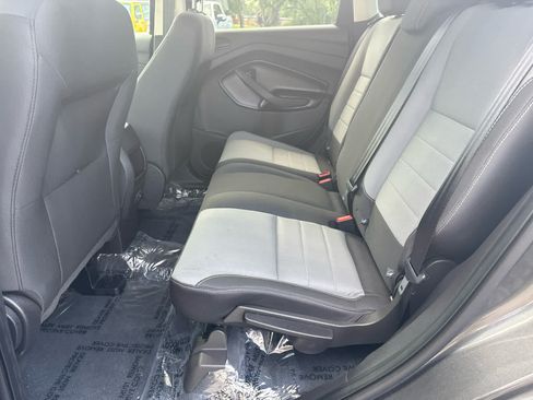 Used 2019 Ford Escape S FWD image 13
