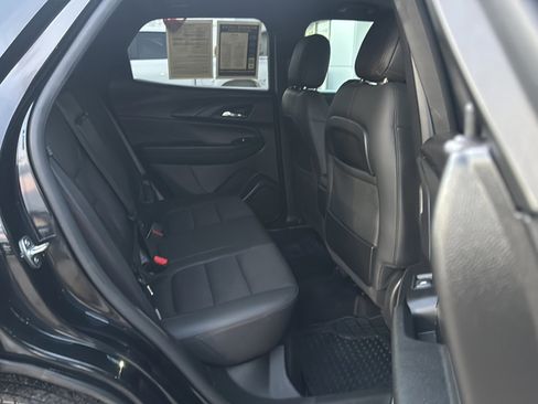 Used 2023 Chevrolet TrailBlazer RS w/ Sun and Liftgate Package image 21
