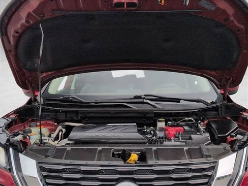 Used 2023 Nissan Rogue SV FWD image 22