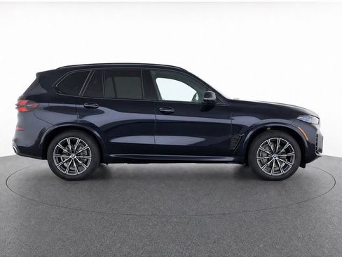 Used 2026 BMW X5 xDrive40i w/ M Sport Package AWD/4WD image 10