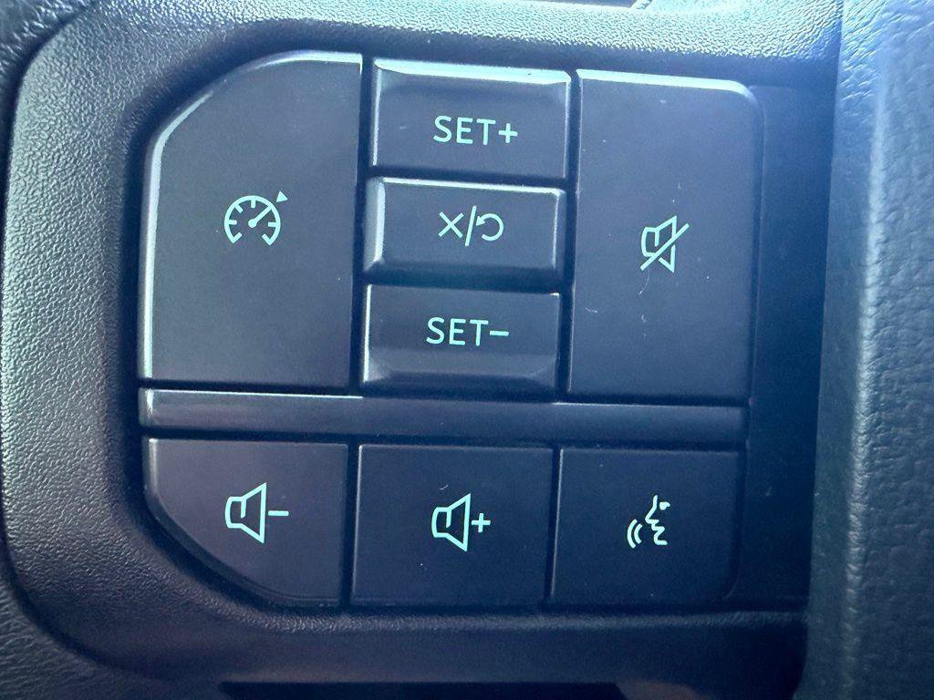 Used 2024 Ford F250 XLT w/ FX4 Off-Road Package AWD/4WD image 14