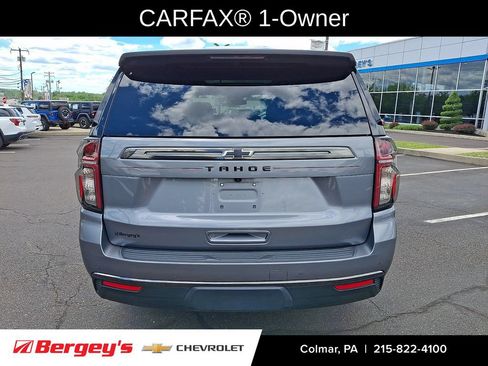 Certified 2022 Chevrolet Tahoe Z71 w/ Luxury Package AWD/4WD image 3