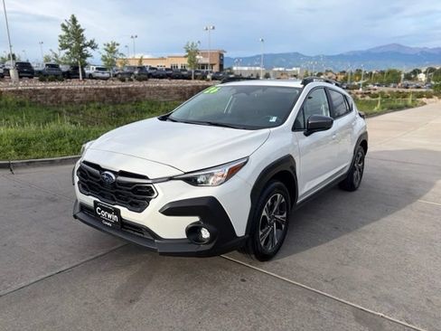 Used 2026 Subaru Crosstrek 2.5i Premium AWD/4WD image 4