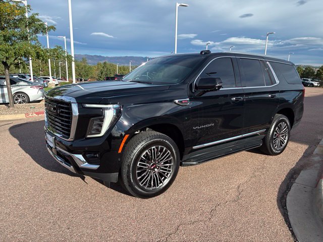 Used 2025 GMC Yukon Elevation w/ LPO, Elevation Black Package AWD/4WD image 3