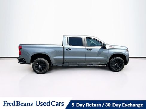 Used 2021 Chevrolet Silverado 1500 LT Trail Boss w/ LPO, Dark Essentials Package AWD/4WD image 9