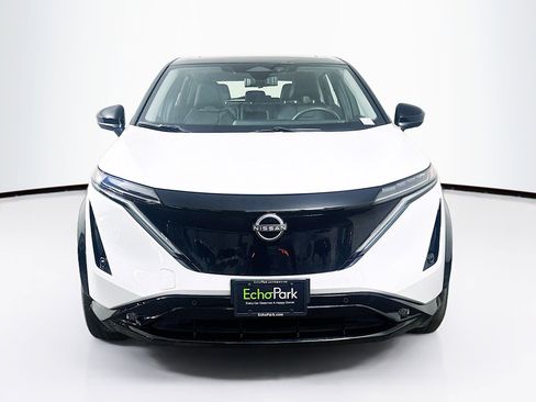 Used 2024 Nissan Ariya FWD image 2