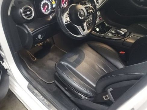 Used 2019 Mercedes-Benz E 300 image 6