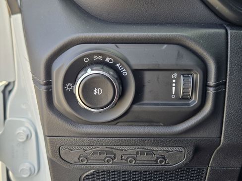 New 2025 Jeep Wrangler Sahara image 19