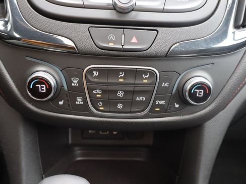 Used 2024 Chevrolet Equinox RS FWD image 11