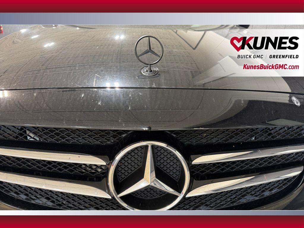 Used 2017 Mercedes-Benz C 300 4MATIC Sedan image 41