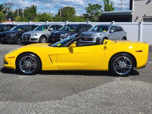 Used 2005 Chevrolet Corvette Convertible w/ Preferred Equipment Group image 14