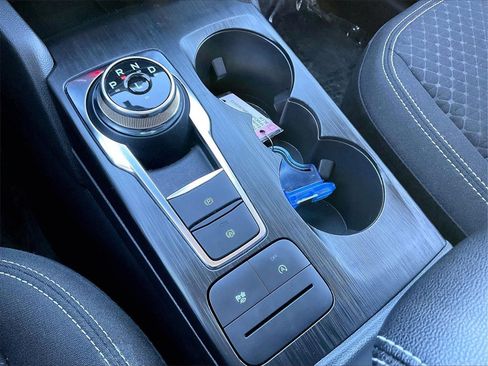 Used 2024 Ford Escape Active image 32