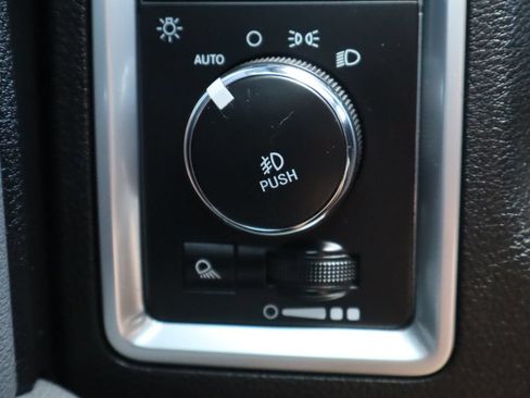 Used 2019 RAM 1500 Big Horn AWD/4WD image 28