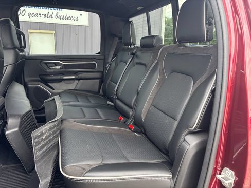 Used 2025 RAM 1500 Laramie AWD/4WD image 21