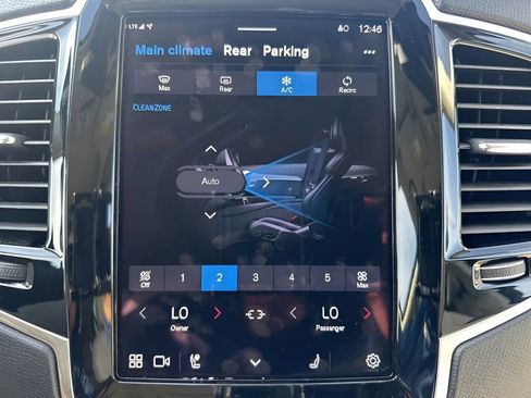 Used 2024 Volvo XC90 B6 Plus w/ Protection Package Premier image 22