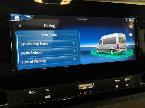 Used 2026 Mercedes-Benz Sprinter 2500 image 32