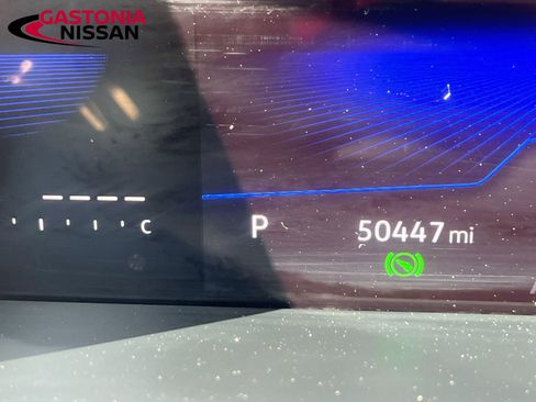 Used 2024 Volkswagen Tiguan SE image 15