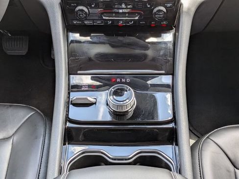 Used 2023 Jeep Grand Cherokee Limited AWD/4WD image 18