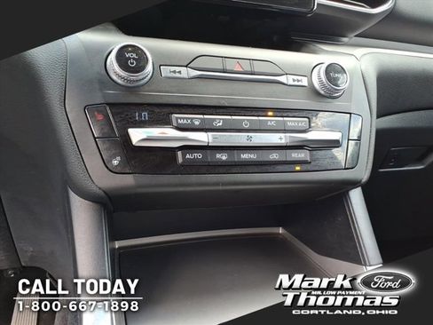 Used 2020 Ford Explorer XLT w/ Equipment Group 202A image 14