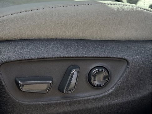 New 2026 Toyota Grand Highlander Limited image 19