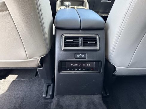 Certified 2024 MAZDA CX-90 Plug-In Hybrid w/ Preferred AWD/4WD image 25