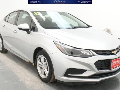 Used 2017 Chevrolet Cruze LT w/ Sun And Sound Package image 1