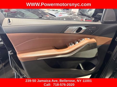Used 2021 BMW X7 xDrive40i w/ Premium Package AWD/4WD image 56
