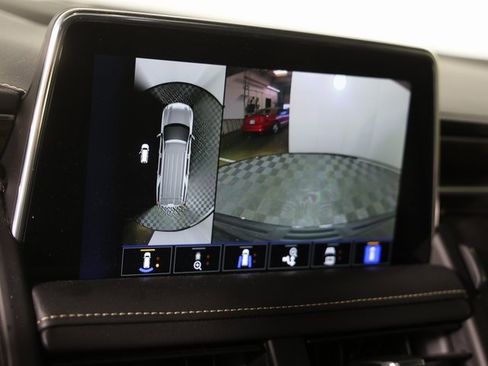 Used 2023 Chevrolet Tahoe Premier image 7