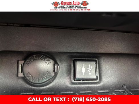 Used 2019 Toyota RAV4 XLE w/ All Weather Liner Package AWD/4WD image 46