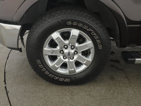 Used 2013 Ford F150 Lariat w/ Lariat Chrome Pkg image 5