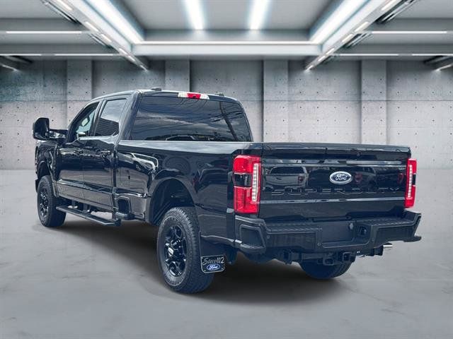 Used 2024 Ford F350 XLT w/ XLT Premium Package AWD/4WD image 33