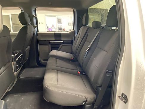 Used 2019 Ford F150 XL w/ Equipment Group 101A Mid AWD/4WD image 9