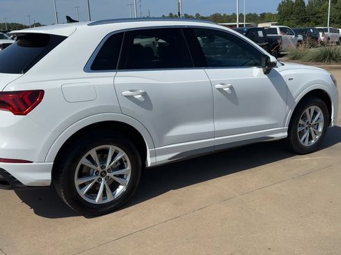 Used 2025 Audi Q3 2.0T Premium AWD/4WD image 8