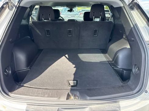 Used 2021 Chevrolet Blazer LT FWD image 8