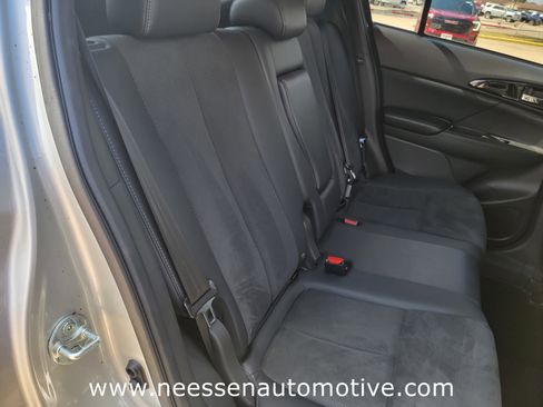 Used 2024 Mitsubishi Eclipse Cross SE image 12