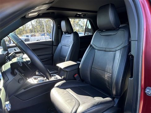 Used 2022 Ford Explorer ST w/ Equipment Group 401A image 10