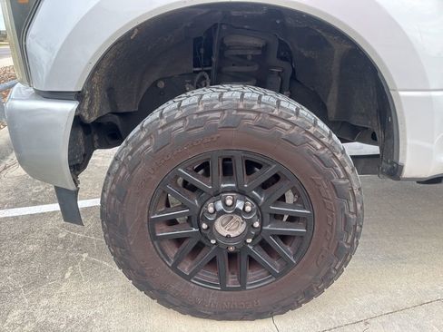 Used 2019 Ford F250 Lariat w/ Lariat Ultimate Package image 9