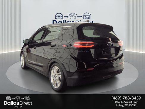 Used 2023 Chevrolet Bolt LT w/ Driver Confidence Package image 8