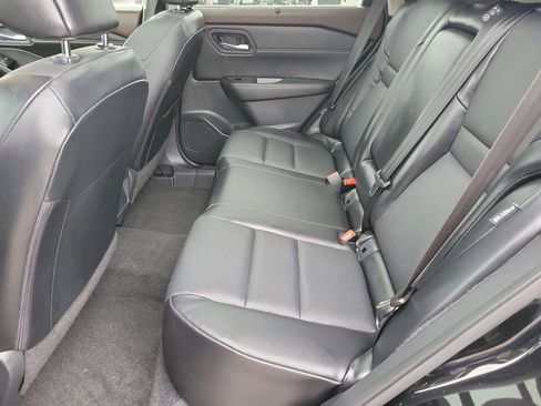 Used 2023 Nissan Rogue SV w/ SV Premium B Package image 28