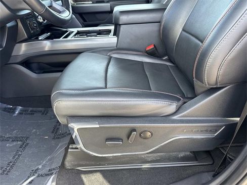 Used 2024 Ford F250 Lariat w/ Lariat Ultimate Package image 9
