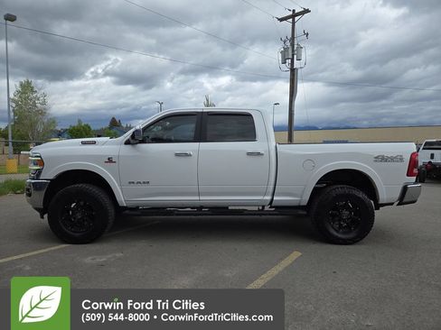 Used 2019 RAM 2500 Laramie AWD/4WD image 10