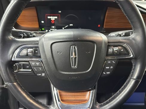 Used 2018 Lincoln Navigator Reserve w/ Technology Package image 15