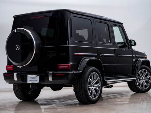 Used 2025 Mercedes-Benz G 63 AMG 4MATIC image 9
