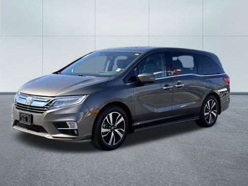 Used 2018 Honda Odyssey Elite image 5