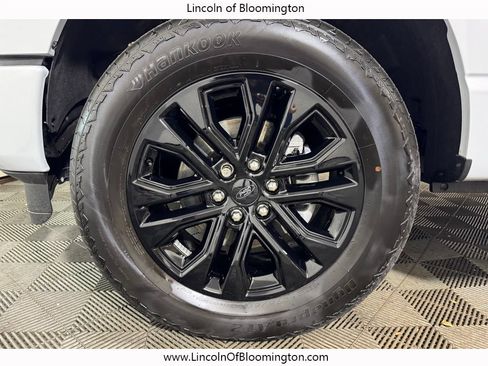 Used 2025 Ford F150 Lariat AWD/4WD image 35