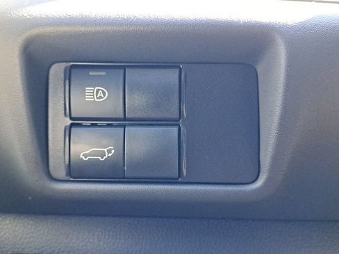Used 2022 Toyota Highlander XSE AWD/4WD image 21